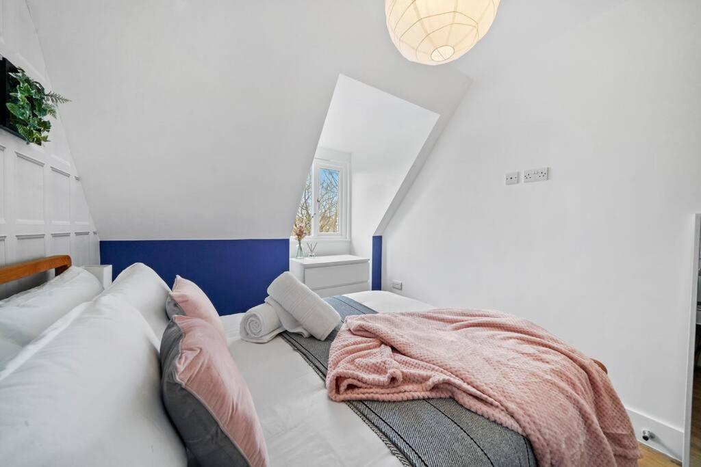 The Chaucer Suite - Exceptionally Stylish - Sleeps 4 Canterbury Luaran gambar