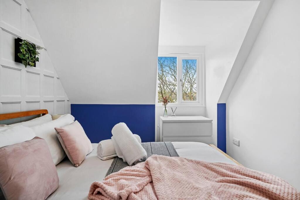 The Chaucer Suite - Exceptionally Stylish - Sleeps 4 Canterbury Luaran gambar