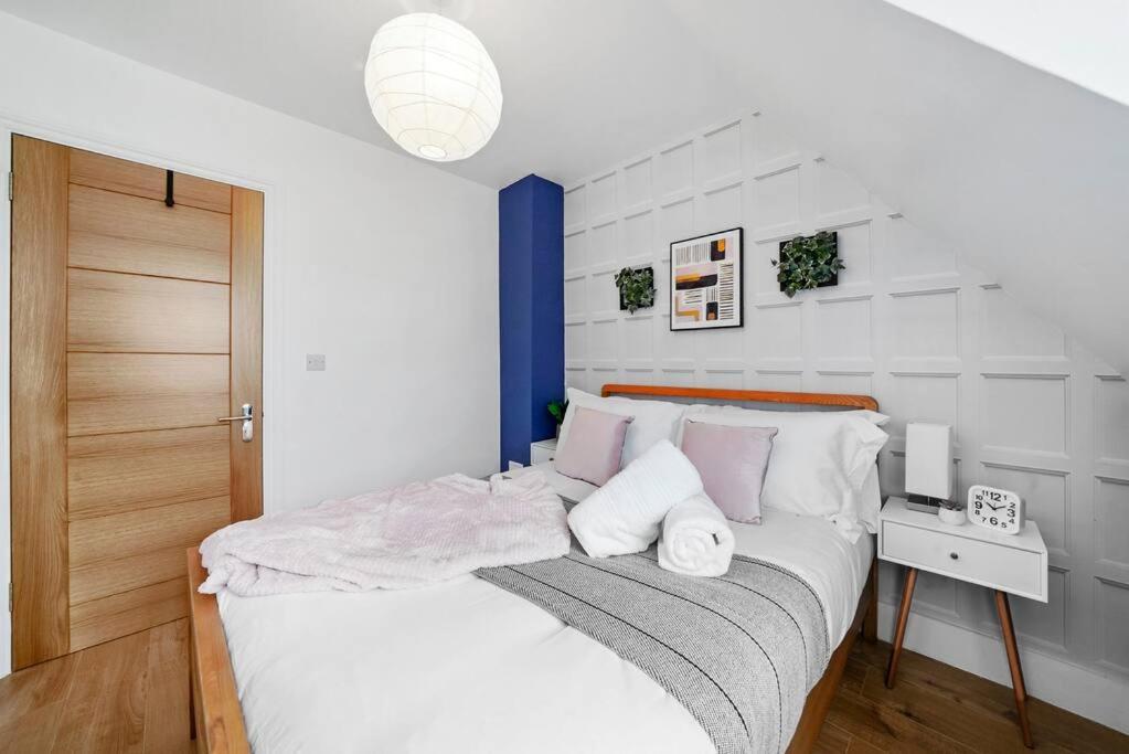 The Chaucer Suite - Exceptionally Stylish - Sleeps 4 Canterbury Luaran gambar