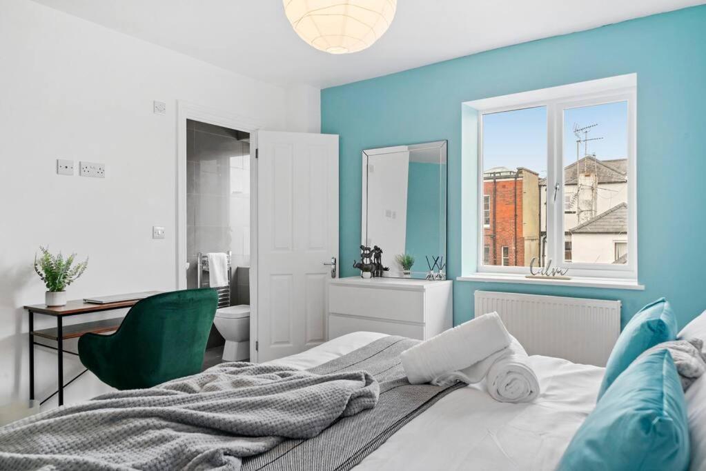 The Chaucer Suite - Exceptionally Stylish - Sleeps 4 Canterbury Luaran gambar